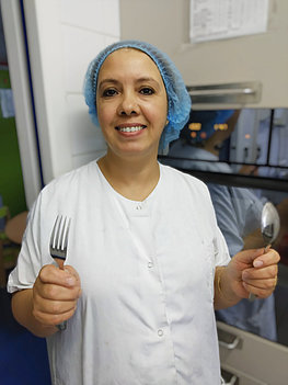 Nadia, Agent entretien et restauration